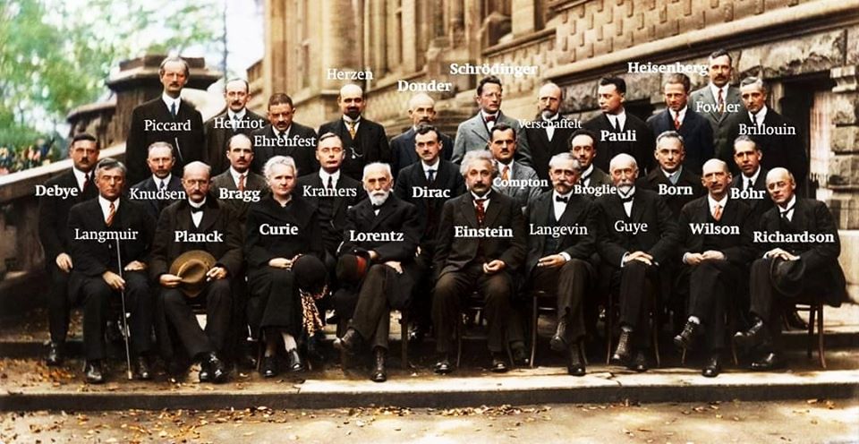 ફોટાની પડખે, ને તેની પાછળ – Behind the scene of the 5th Solvay conference